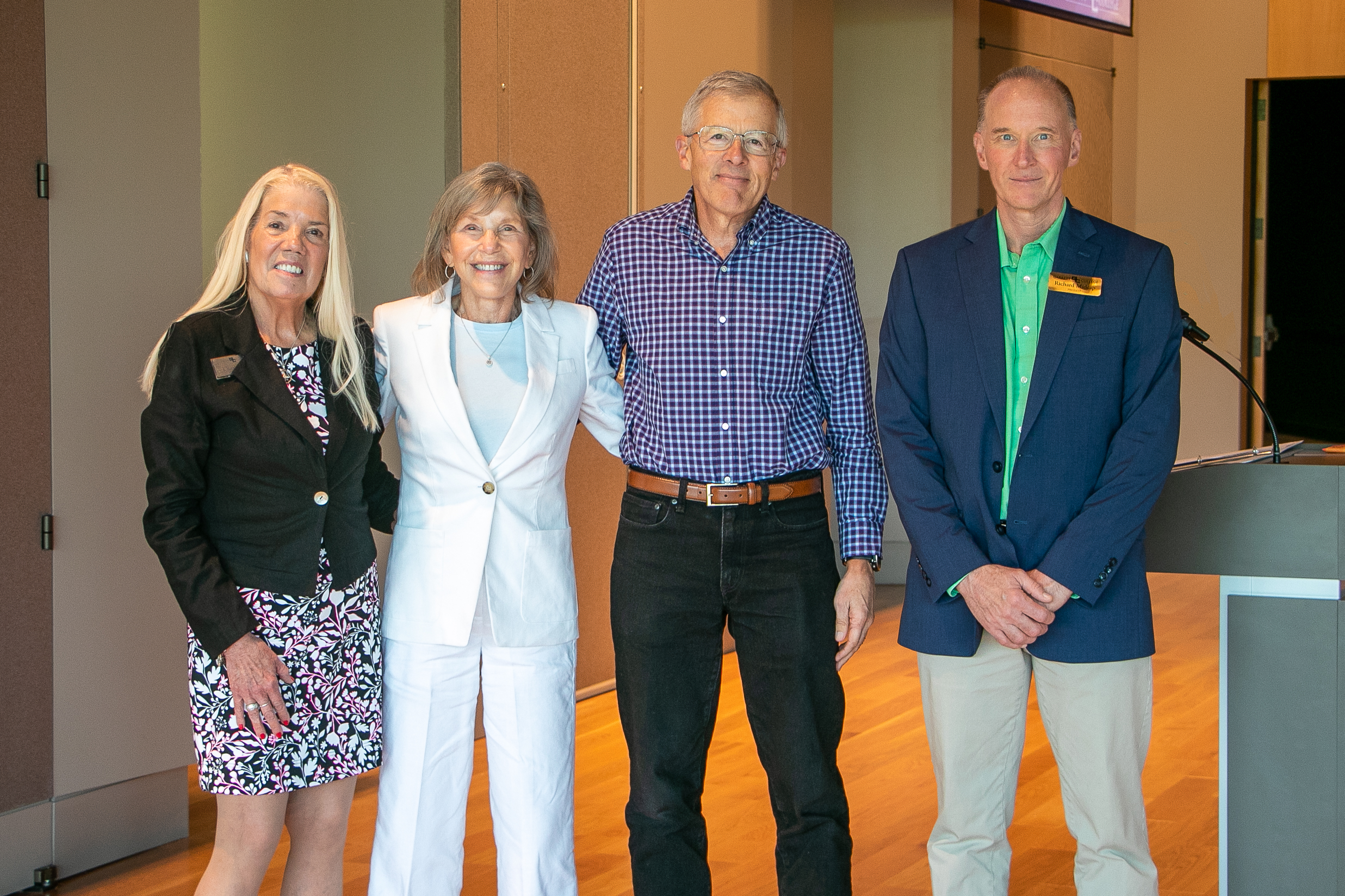 Don and Liz Morin provide lead gift to sustain Lakers' athletics expansion pop
